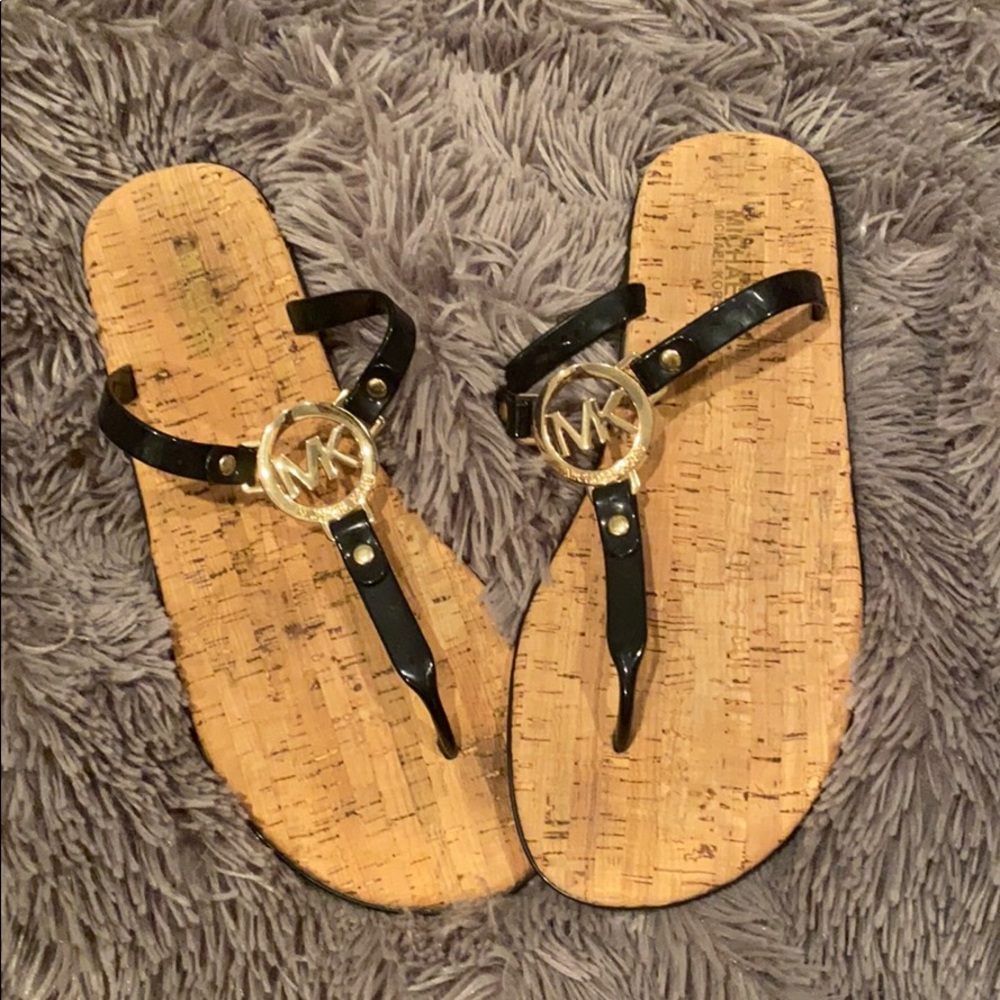 Michael Kors tan & black sandals with gold accents